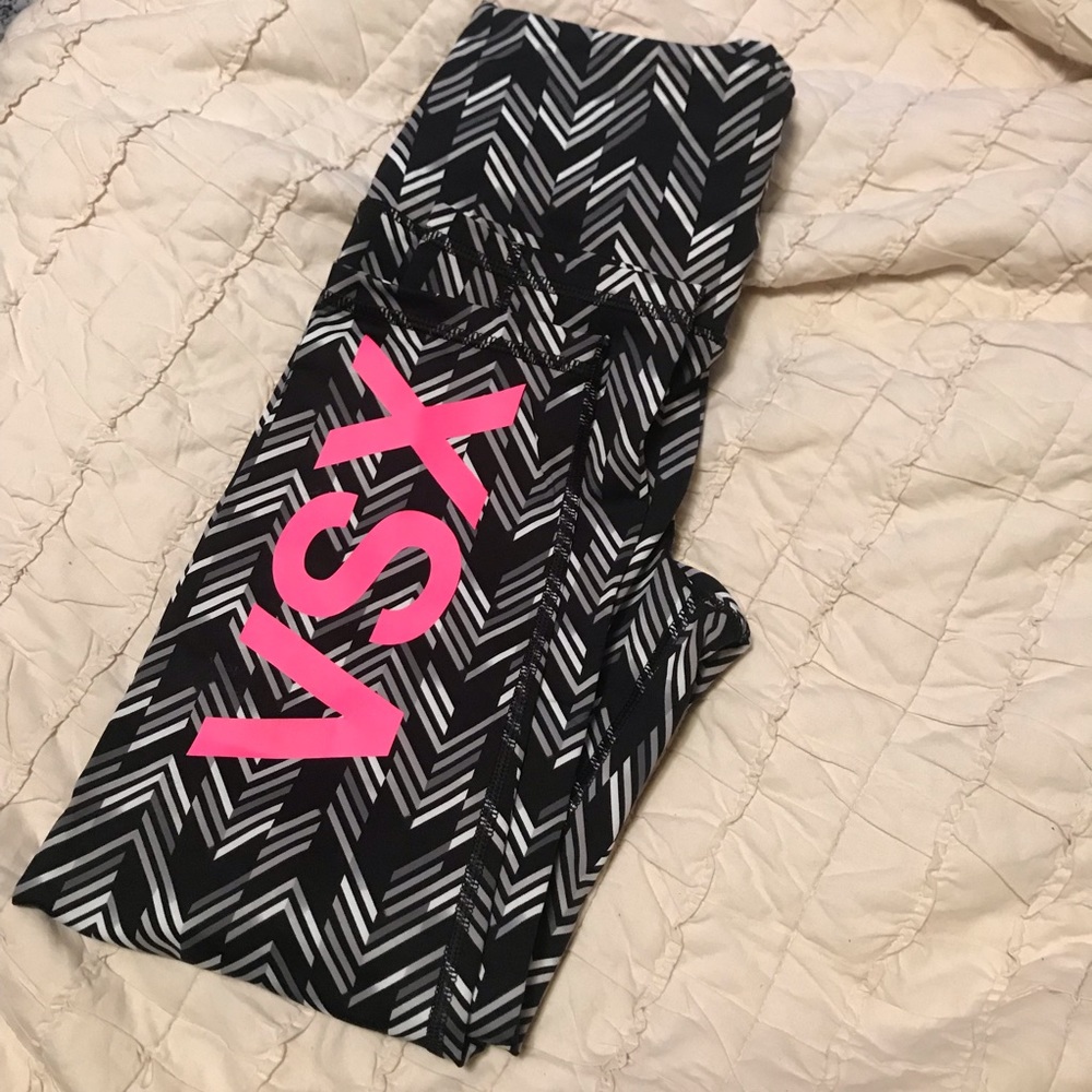 Victoria’s Secret crop legging VSX